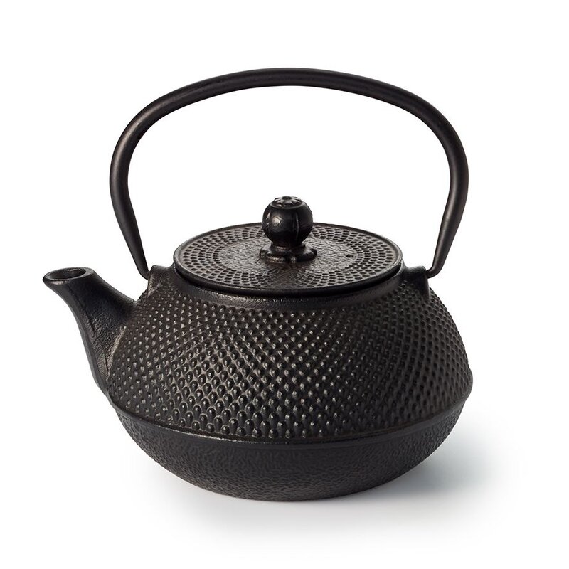 Tetera "Shanghai" hierro fundido, negro, 0,8 l Con filtro de acero inoxidable